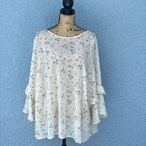 Torrid Top/ blouse/shirt size 2.